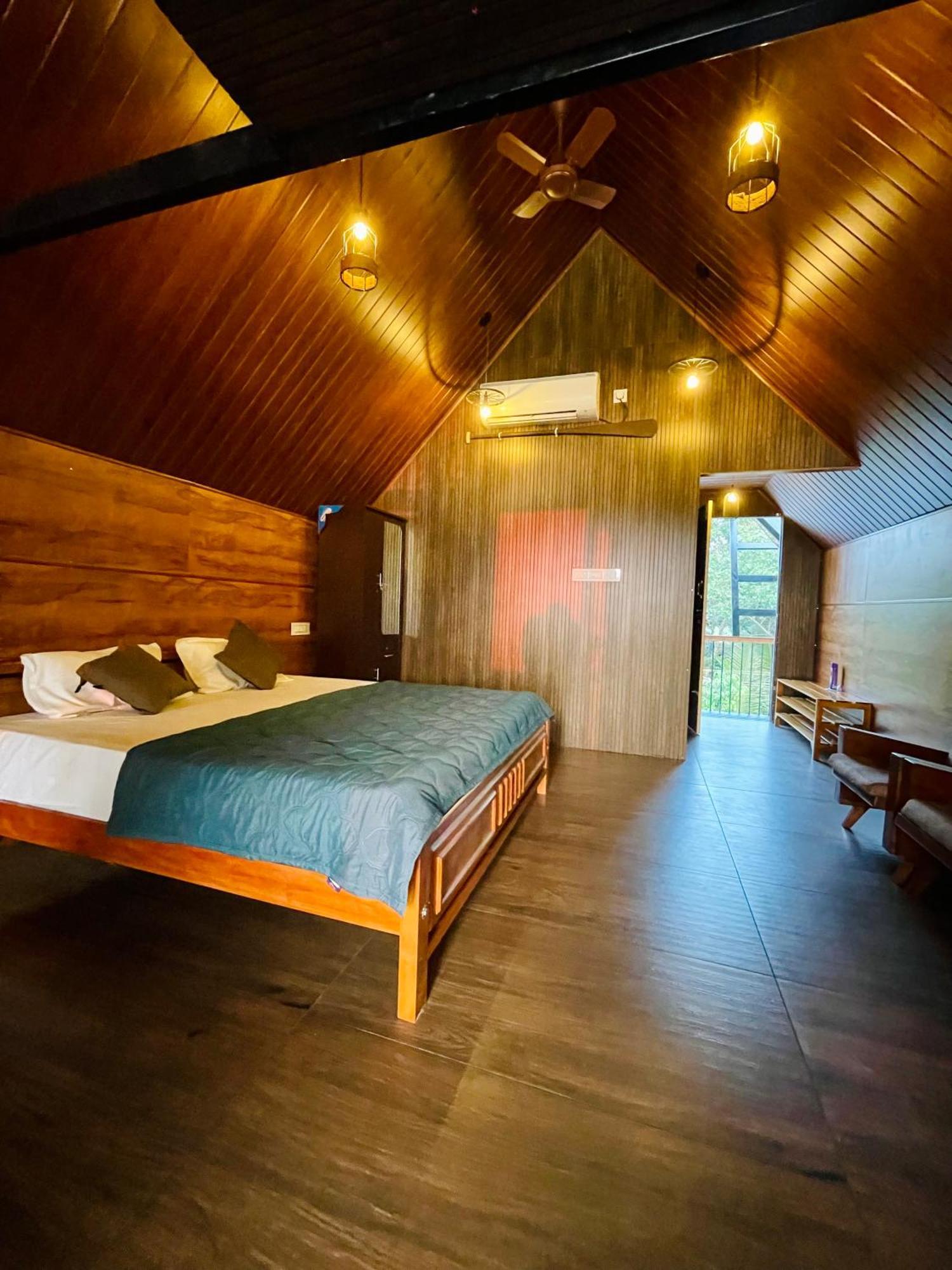 Tulsi Kayal Retreat Apartman Champakulam Kültér fotó