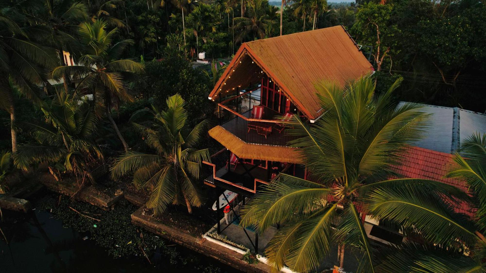 Tulsi Kayal Retreat Apartman Champakulam Kültér fotó